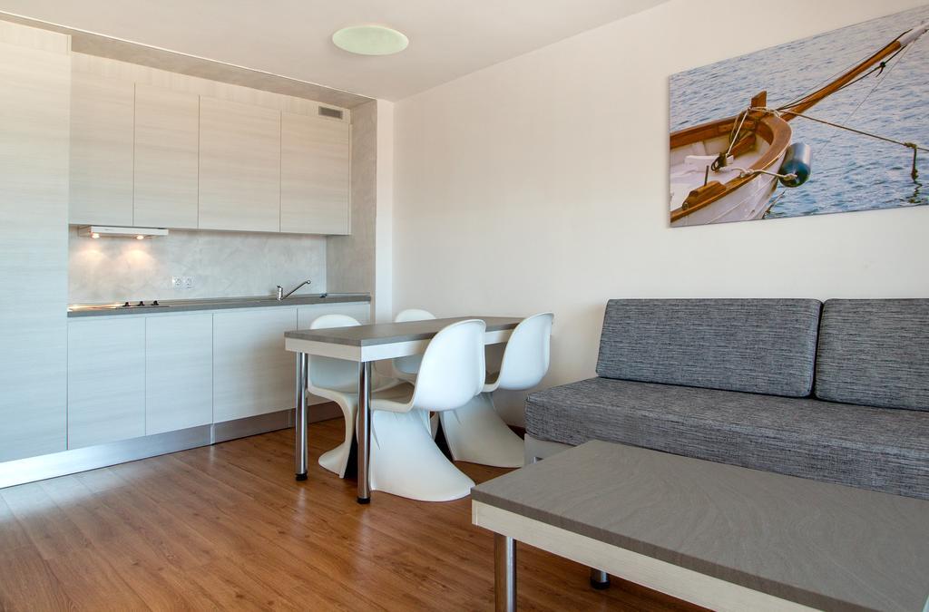 Apartamentos Sol Y Vera Magaluf  Dış mekan fotoğraf